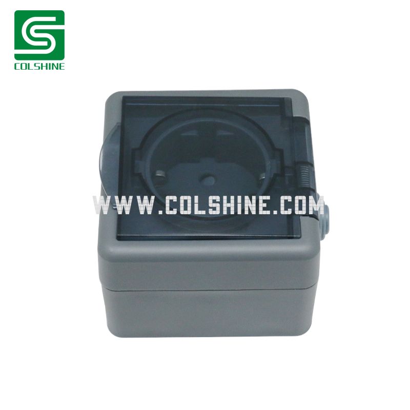 Surface Mounted Schuko Socket – Protective Contact Outlet